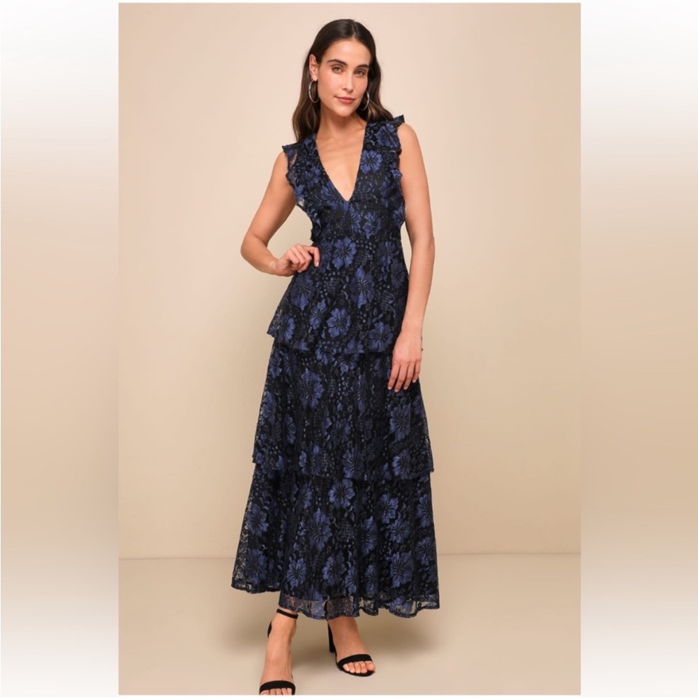 Molinetto Navy Blue Lace Ruffled Tiered Sleeveless Maxi Dress. Medium